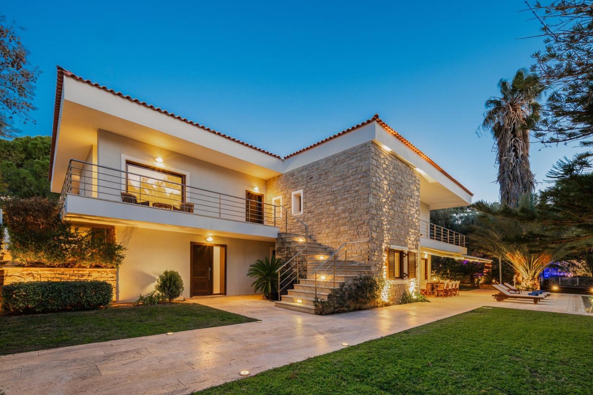 Villa Saronida 외부 사진